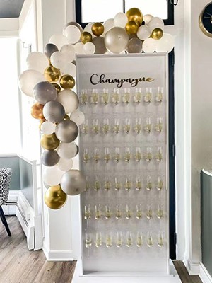 balloon champagne wall