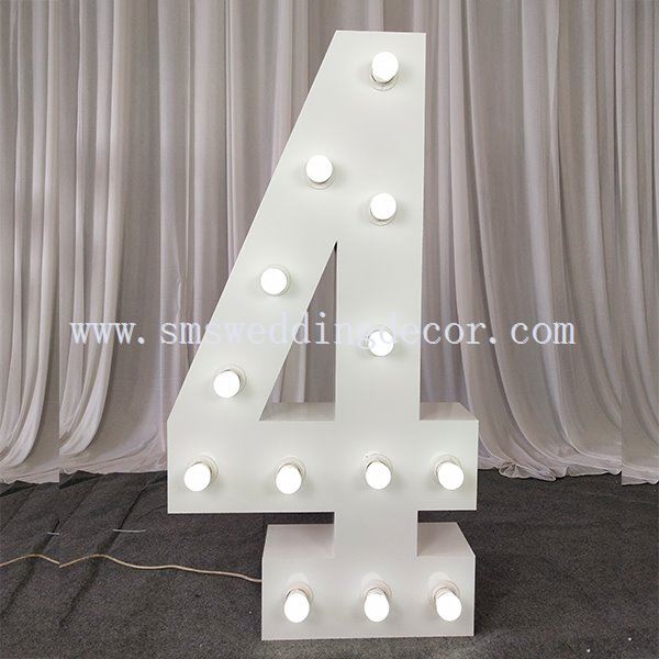 product-600-600 light up number 4