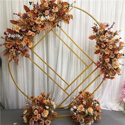 Есенна цветна арка