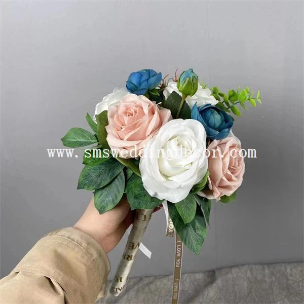 elegant bridal bouquet